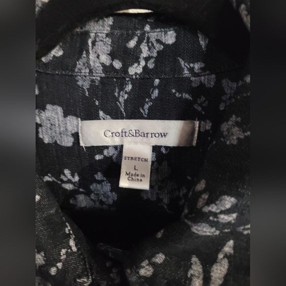 Floral Patterned Denim Jacket - Picture 7 of 8